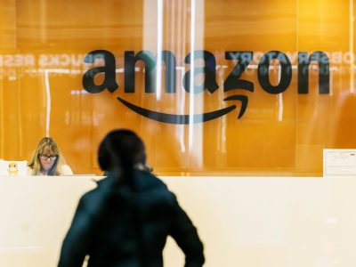 Amazon anunció despidos