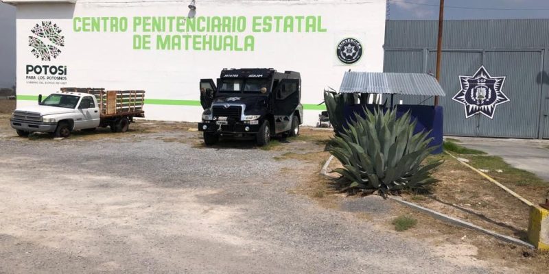 Transladan a 28 internos del penal de Matehuala