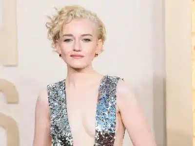 Julia Garner