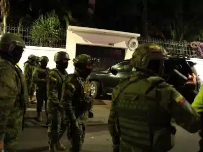 asalto a Embajada de México