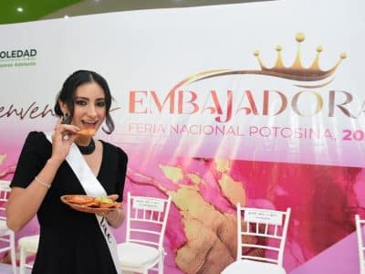 EMBAJADORA FENAPO 2024