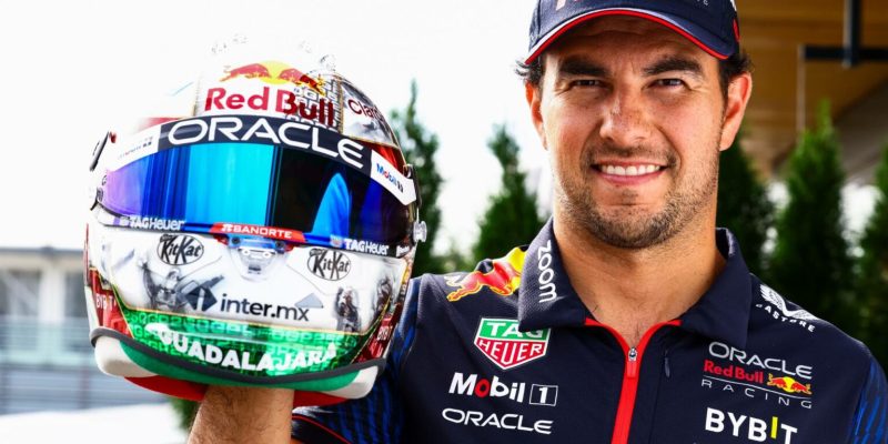 Sergio Pérez renueva