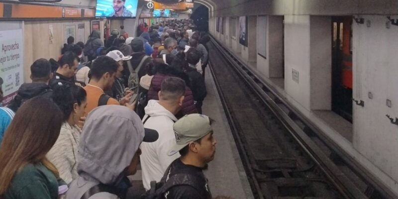 metro-cdmx-hoy-11-de-julio:-lineas-b-y-7-con-avance-lento